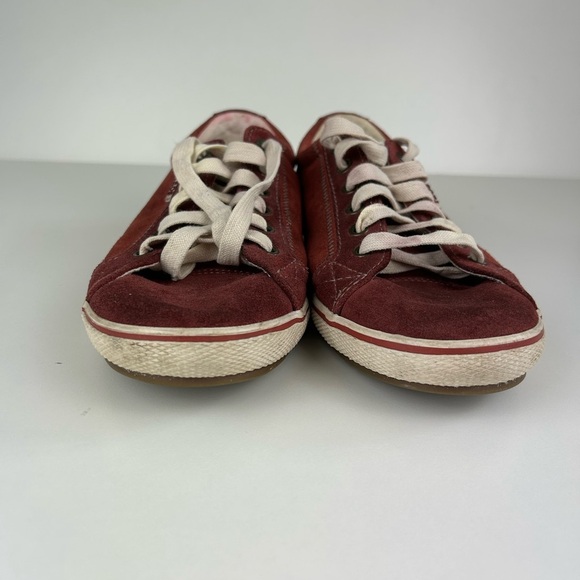 TAOS STAR BURST SNEAKER SHOE SIZE 9 RED BURGUNDY - Picture 4 of 7